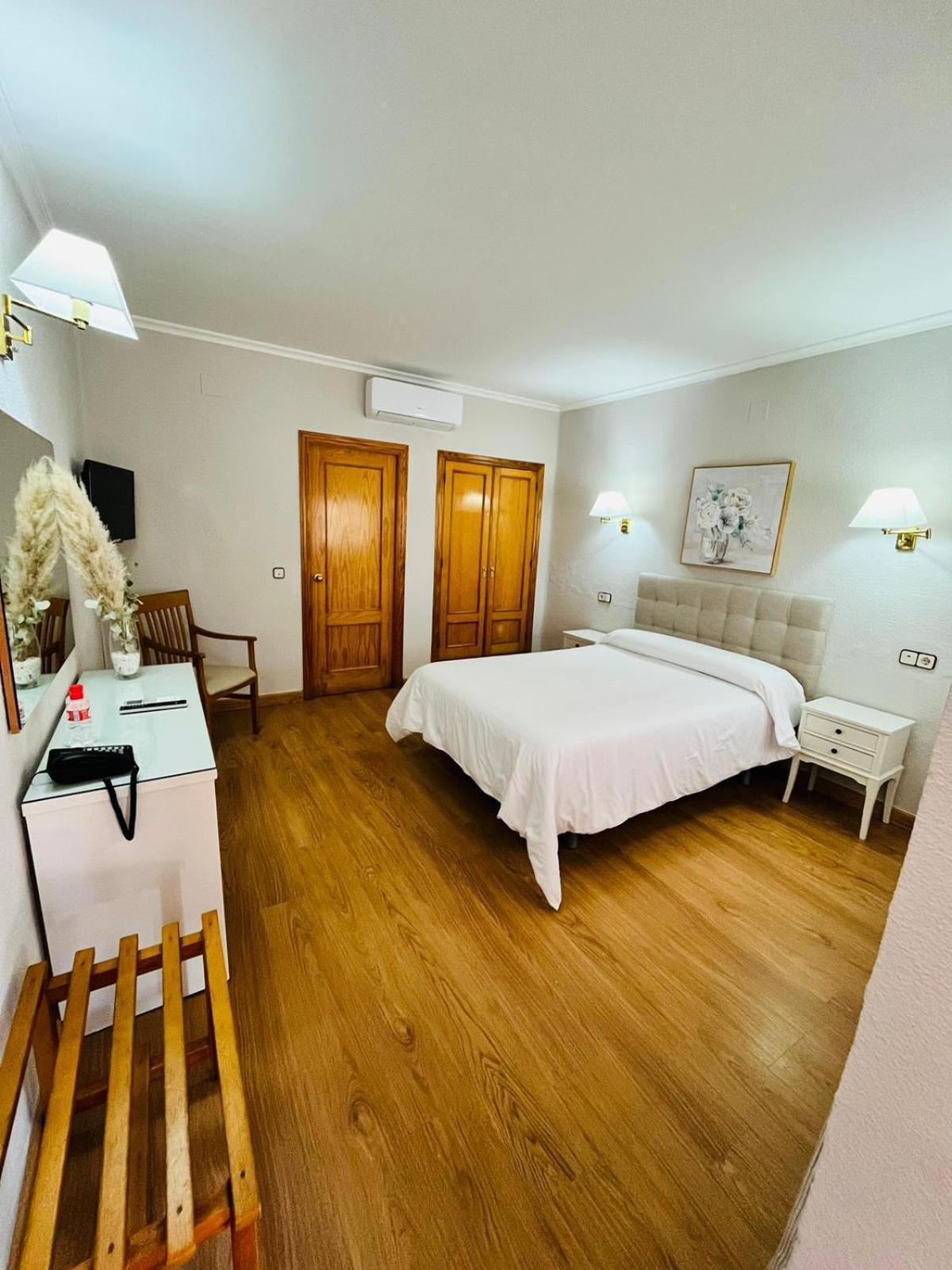 Hotel Salvador Bailén Zewnętrze zdjęcie
