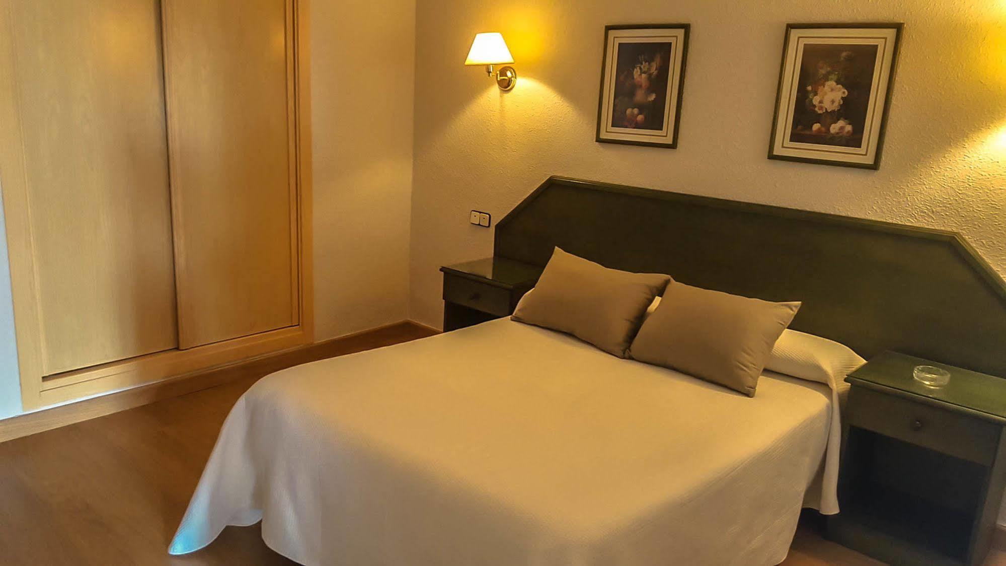 Hotel Salvador Bailén Zewnętrze zdjęcie